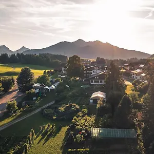 Hotel Burghotel Bären, Eisenberg (Bavaria)